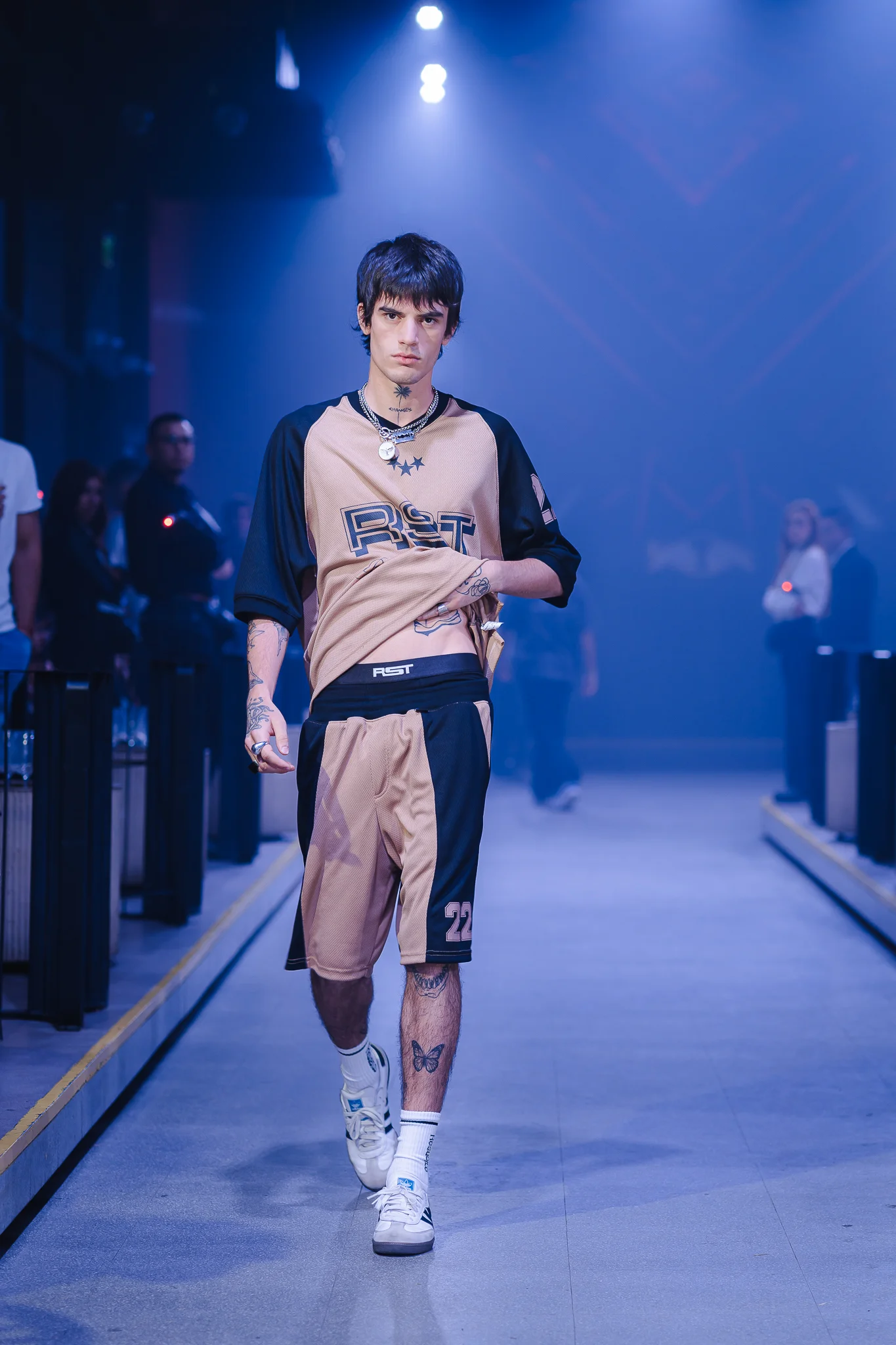 runway-06