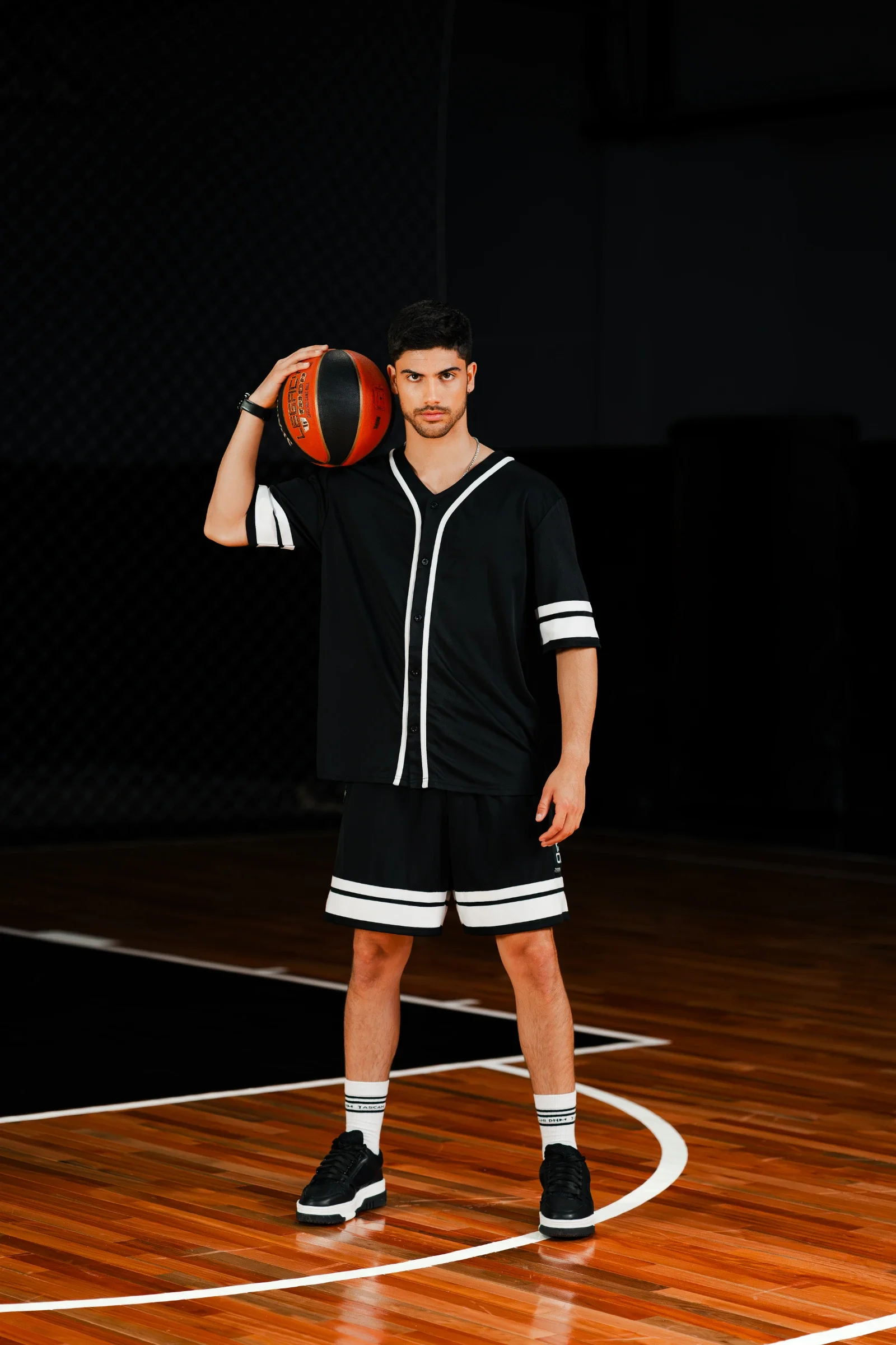 tascani-full-court-01
